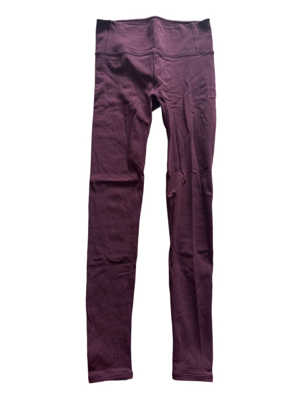Lululemon Perforated Plum Tights Size 6 Full Length
